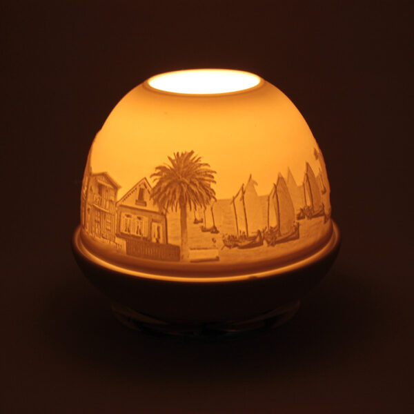 Porta velas em porcelana biscuit e prata motivo Costa Nova da Leitão & Irmão