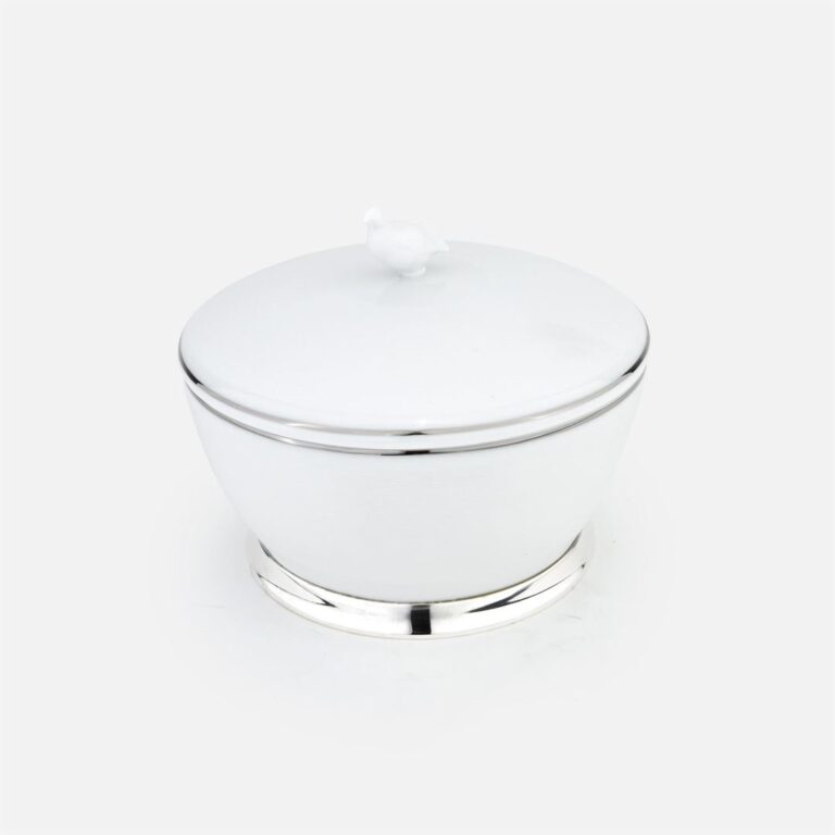 Caixa Riscada em porcelana Biscuit e prata com tampa perdiz.