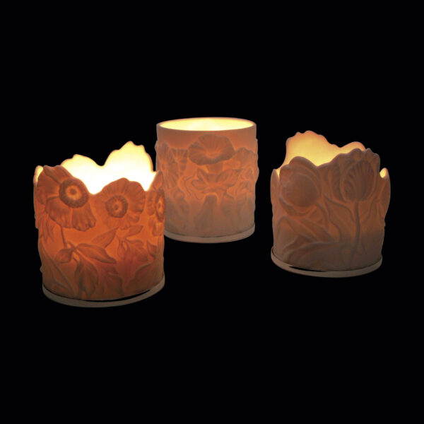 Porta velas em porcelana biscuit e prata da Leitão & Irmão