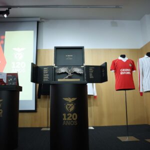 Águia Vitória em Prata - peça oficial dos 120 anos Sport Lisboa e Benfica x Leitão & Irmão
