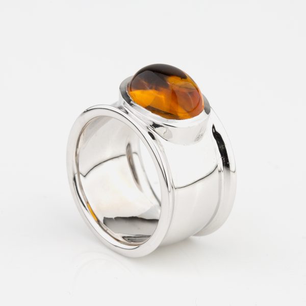 Anel em Ouro Branco com Citrino Palmera Cabochon | Candies
