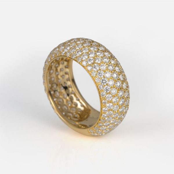 Anel meia cana em ouro e diamantes  | Pavé