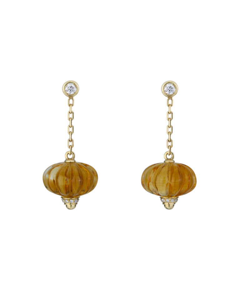 Brincos Primula Honey em ouro 18K com citrinos Honey e diamantes, da coleção Flora da Leitão & Irmão